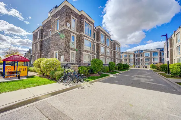 11 Dunsheath WAY #1205, Markham, ON L6B 1N3