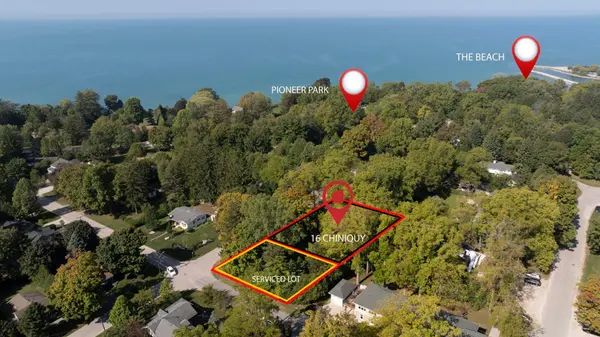 14 & 16 Chiniquy ST, Bluewater, ON N0M 1G0