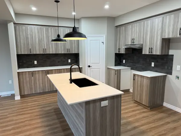 3139A River ST, Brooke-alvinston, ON N0N 1A0