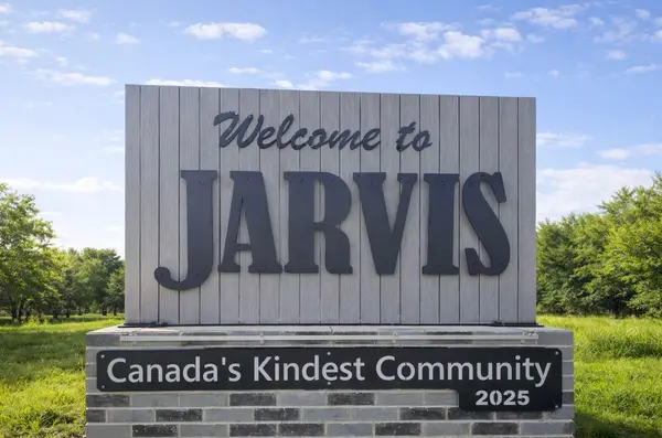 2 Lafayette ST E, Haldimand, ON N0A 1J0