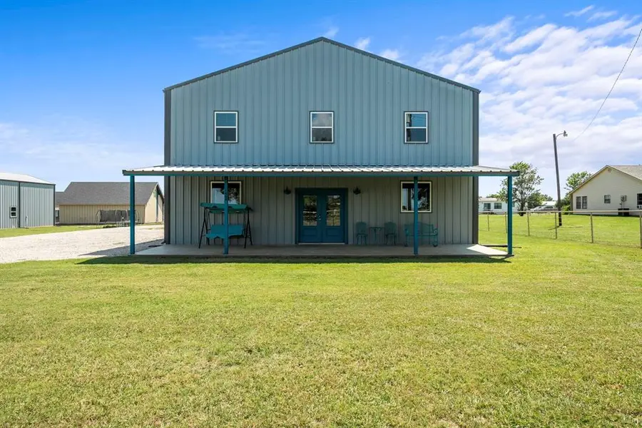 1404 Mcconnell Road, Gunter, TX 75058
