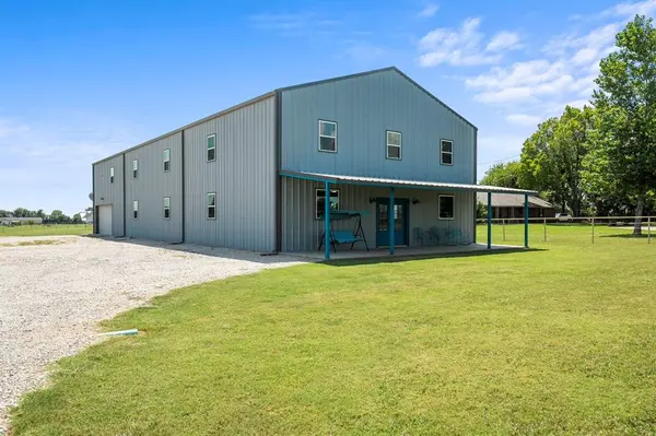1404 Mcconnell Road, Gunter, TX 75058