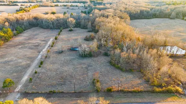 6490 FM 1701, Avery, TX 75554