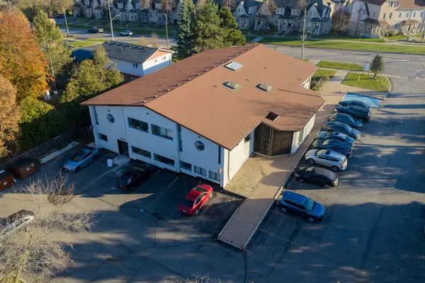 720 Sheppard AVE, Pickering, ON L1V 1G5