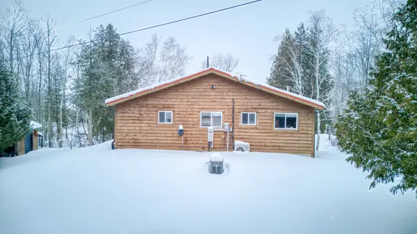 1063 Willett LN, Frontenac, ON K0H 1B0