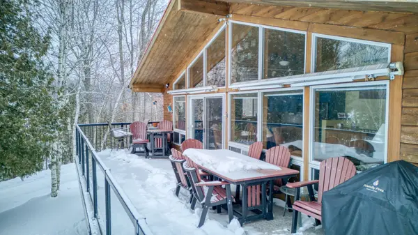 1063 Willett LN, Frontenac, ON K0H 1B0