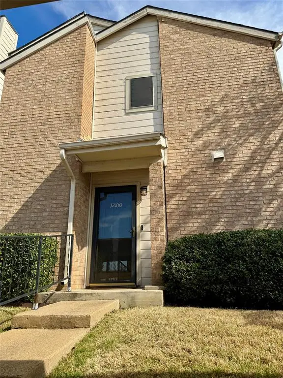 3635 Garden Brook Drive #12100, Farmers Branch, TX 75234