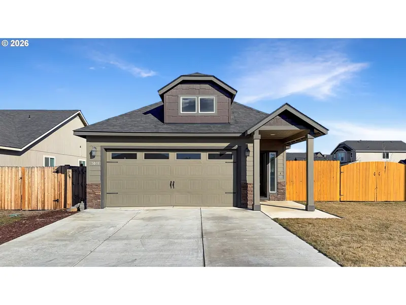 3011 NW DOGWOOD AVE, Redmond, OR 97756