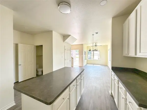 Fort Worth, TX 76110,1709 St Louis Avenue