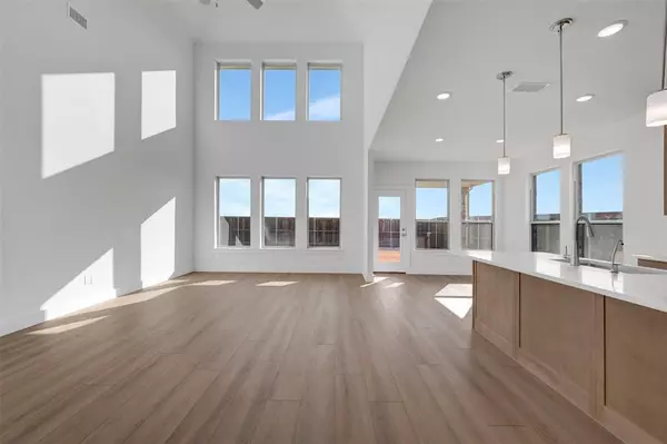 Aubrey, TX 76227,5004 Clotho Road