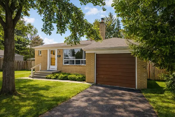 50 Todd RD, Toronto E07, ON M1S 2K1