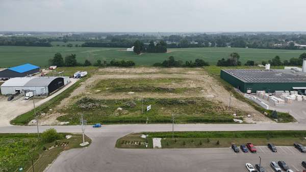 200 Minto RD, Minto, ON N0G 2P0