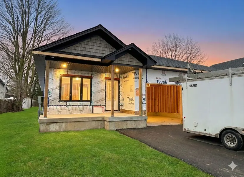 86 Griffith ST, Brockton, ON N0G 2V0