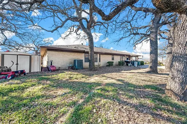 3225 Fm 731, Burleson, TX 76028