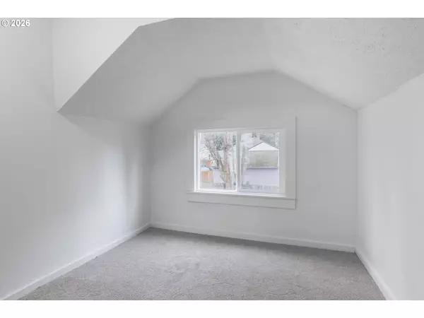 Vancouver, WA 98663,2912 T ST