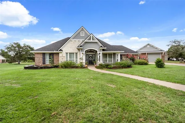 306 Kash Derrick Drive,  China Spring,  TX 76633