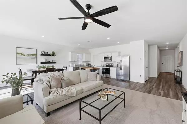 Fort Worth, TX 76052,1545 Shadow Hawk Drive