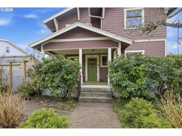 Cottage Grove, OR 97424,835 ASH AVE