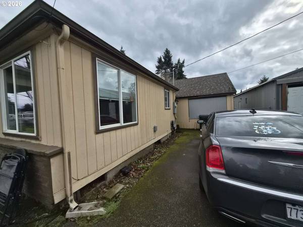 6600 SE JORDAN ST, Milwaukie, OR 97222
