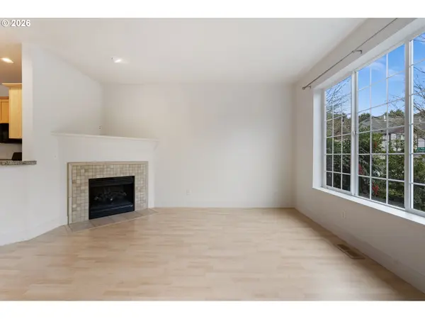 1184 SE ALIKA AVE, Hillsboro, OR 97123