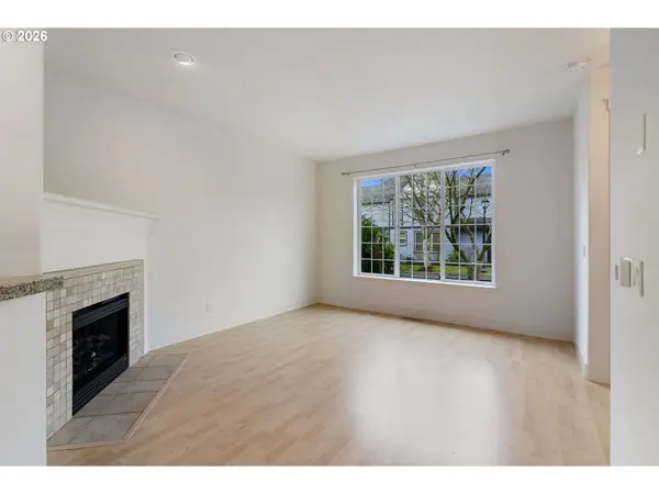 1184 SE ALIKA AVE, Hillsboro, OR 97123