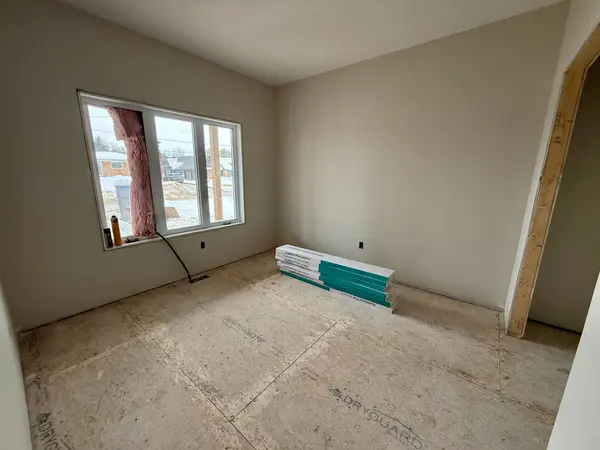 86 Griffith ST, Brockton, ON N0G 2V0