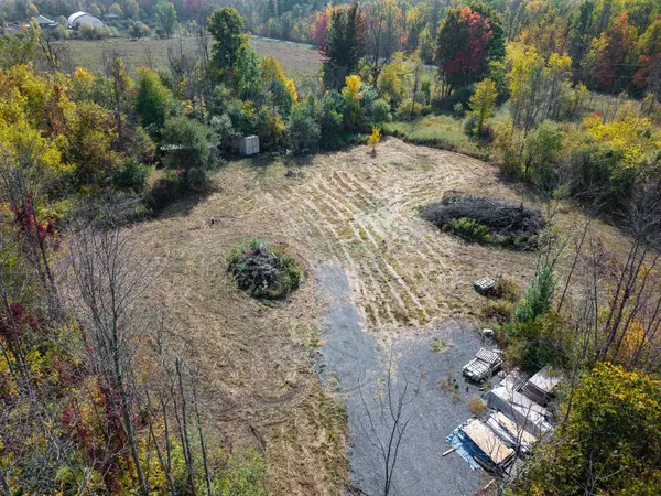 15618 Dixon RD, South Stormont, ON K0C 1R0