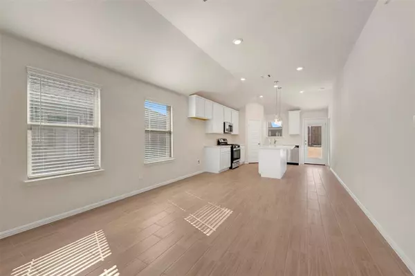 Pilot Point, TX 76258,7513 Fenton Parkway