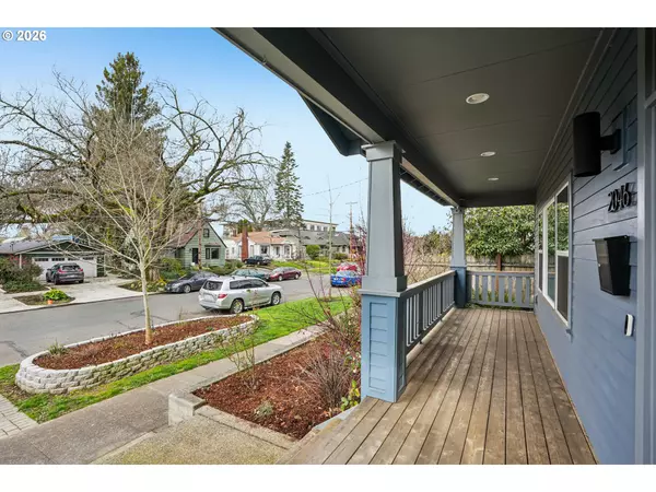 Portland, OR 97215,2046 SE 51ST AVE