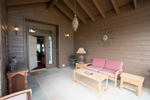 1204 Eagle Point, Graford, TX 76449