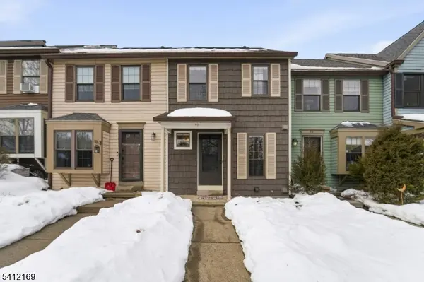 89 Wood Duck Ct, Allamuchy Twp., NJ 07840