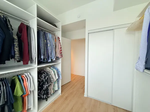 319 Jarvis ST #2710, Toronto C08, ON M5B 0C8