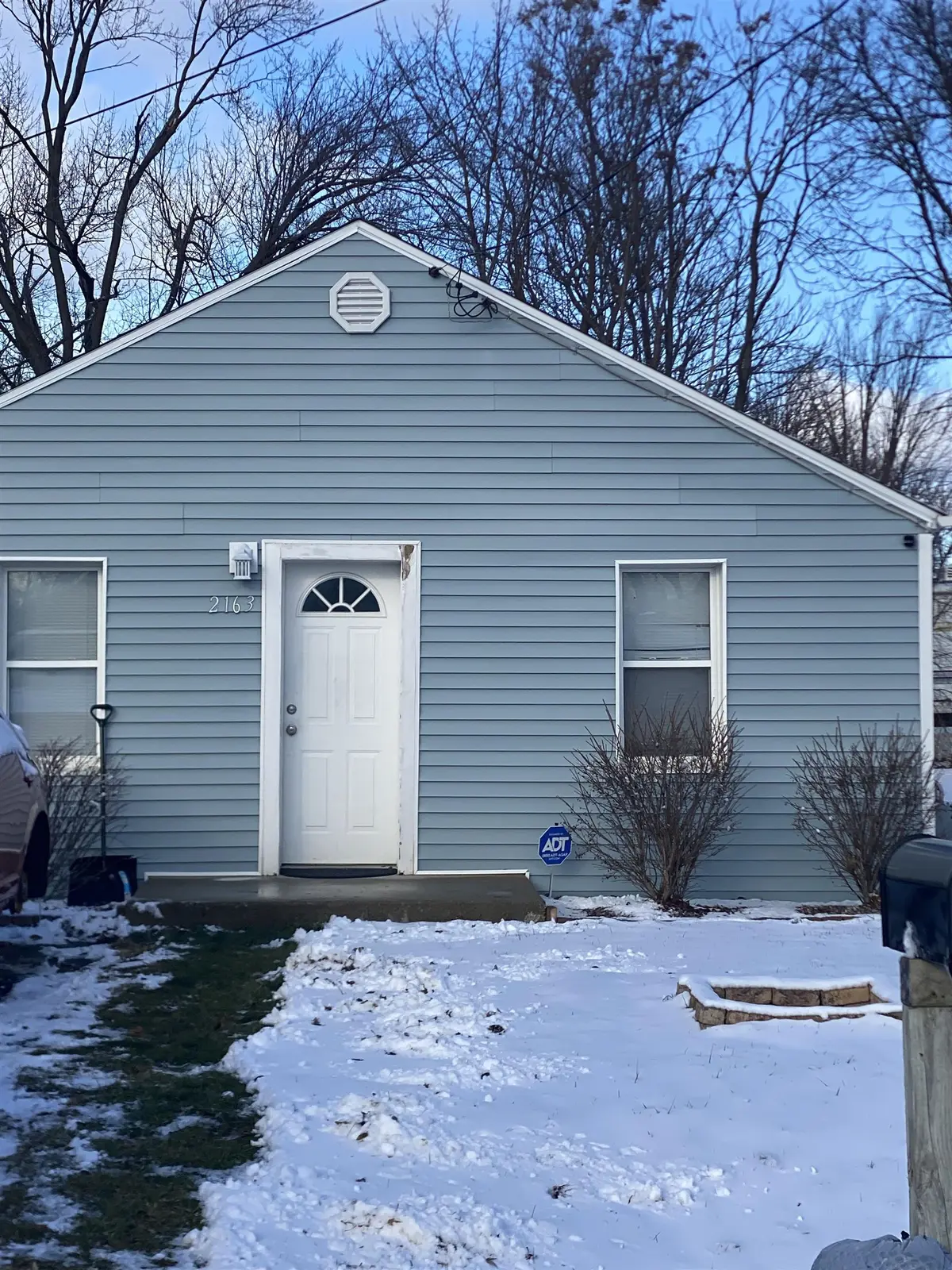2163 E Mclean AVE, Burton, MI 48529