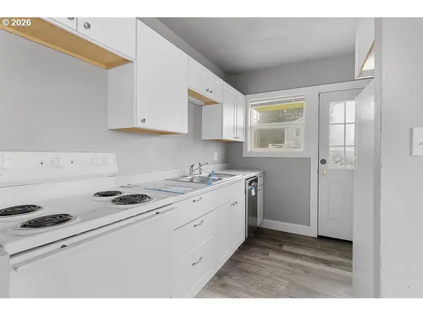 3102 NORRIS RD, Vancouver, WA 98661