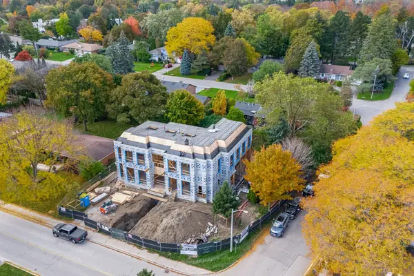 71 Laurentide DR, Toronto C13, ON M3A 3E1