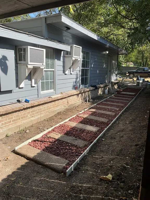 8323 Lapanto Lane #B, Dallas, TX 75227