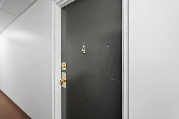 130 King ST E #4, Clarington, ON L1C 1N7