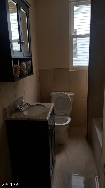 100 Lyons Ave, Newark City, NJ 07112