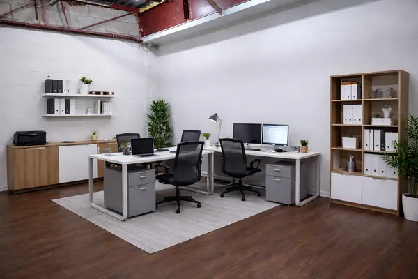 70 Delta Park BLVD #12, Brampton, ON L6T 5E9