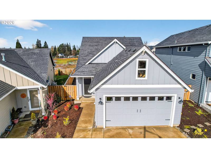 872 LAUREL PL, Silverton, OR 97381
