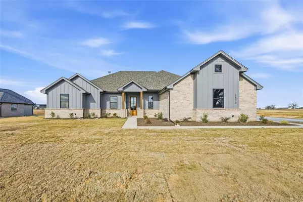 1973 Johnnie Drive, Springtown, TX 76082