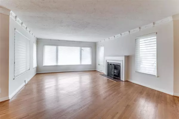 Dallas, TX 75214,7245 Westlake Avenue