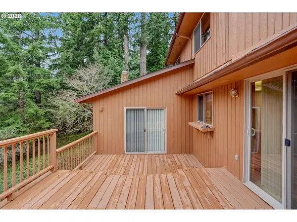 6683 INDIAN SPRINGS RD NE, Scotts Mills, OR 97375