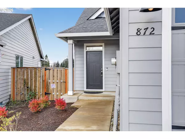 Silverton, OR 97381,872 LAUREL PL