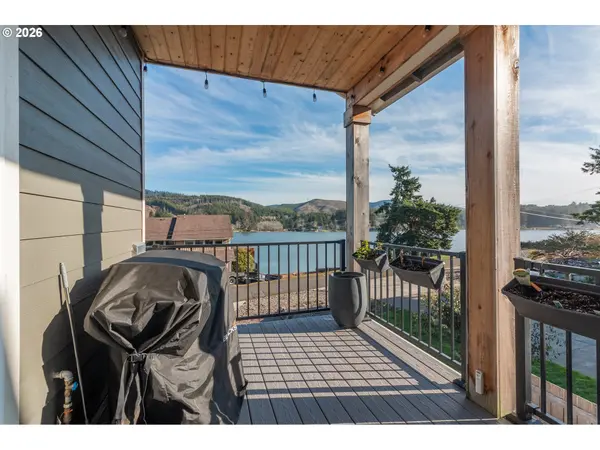 1495 NE LAKE DR, Lincoln City, OR 97367