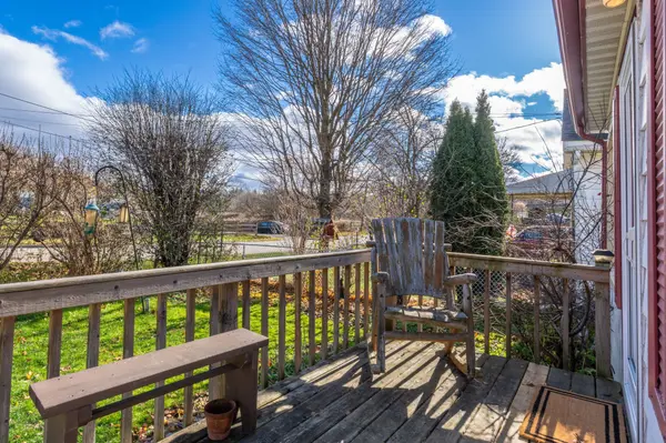 5 Louisa ST, Halton Hills, ON L0P 1K0