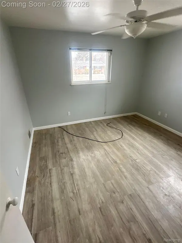 35691 Fairchild ST, Westland, MI 48186