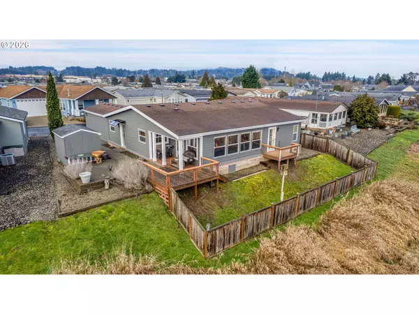 51398 SE Hood View DR, Scappoose, OR 97056