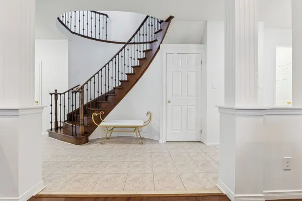 25 Shorten PL, Ajax, ON L1T 0E9