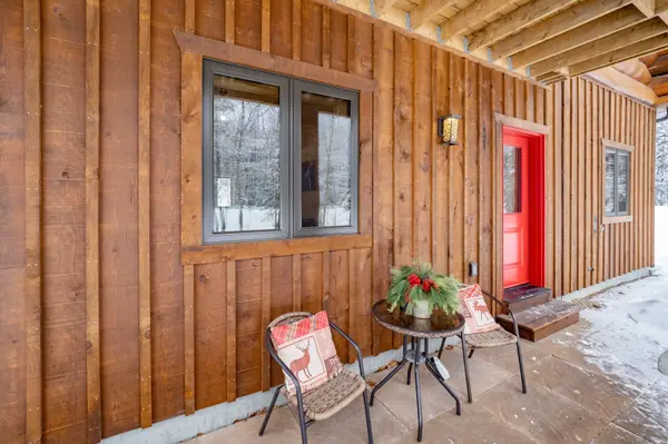 1536 NORTH PORTAGE RD, Lake Of Bays, ON P1H 2J6